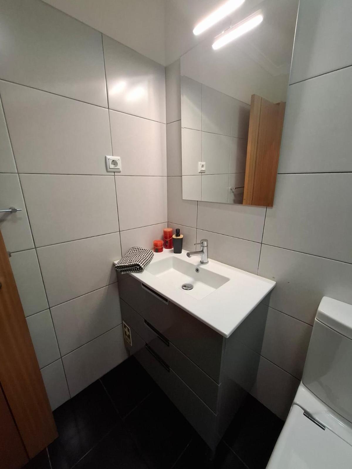 Cozy And Bright Apartment Machico  Extérieur photo